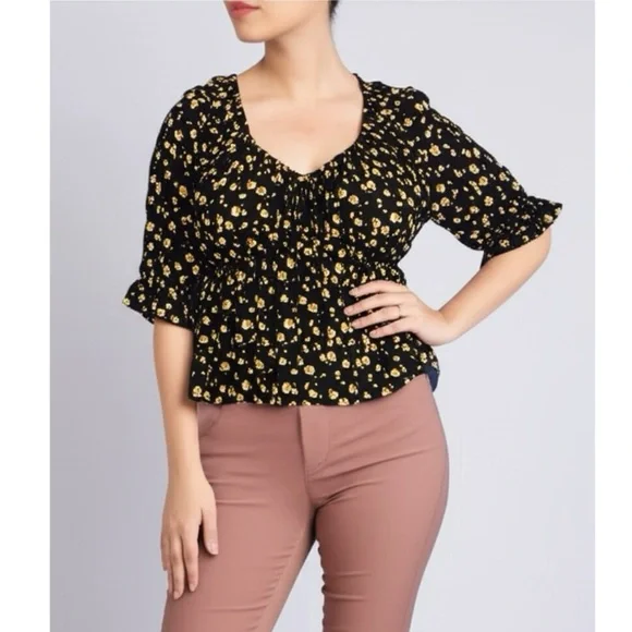 NWT Mason & Belle Cropped Blouse Short Sleeve Off Shoulder Black Floral Top XL - Picture 2 of 12